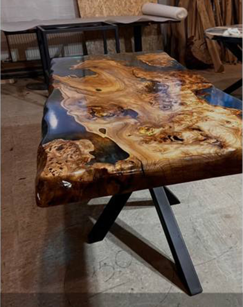 Стол из дикого скального азиатского карагача 5