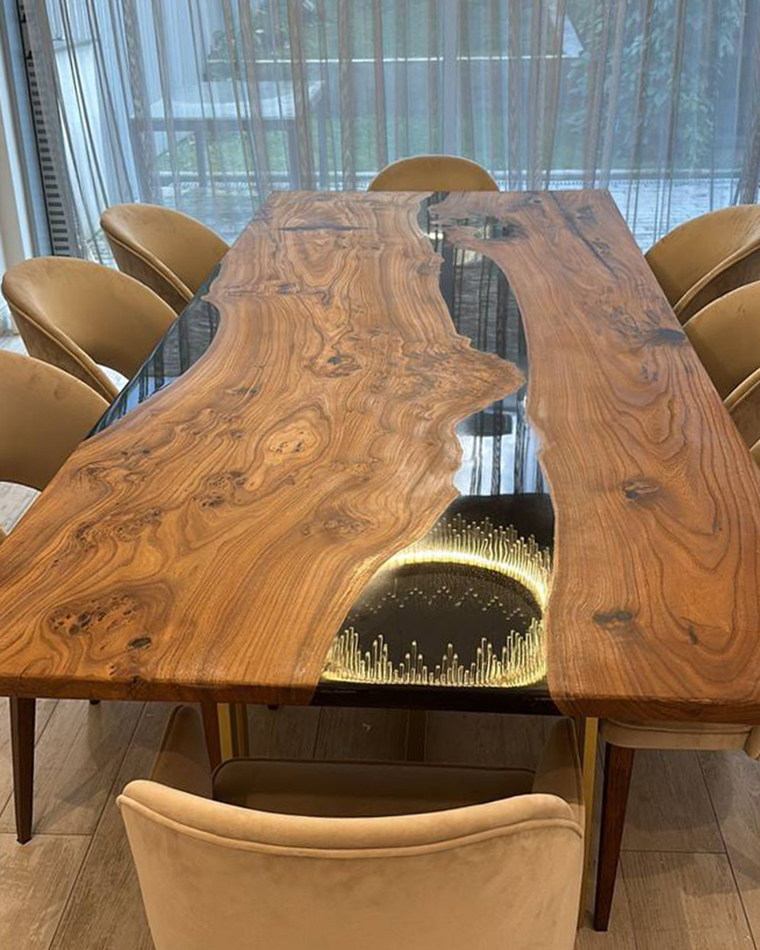 Обеденный стол из карагача 3