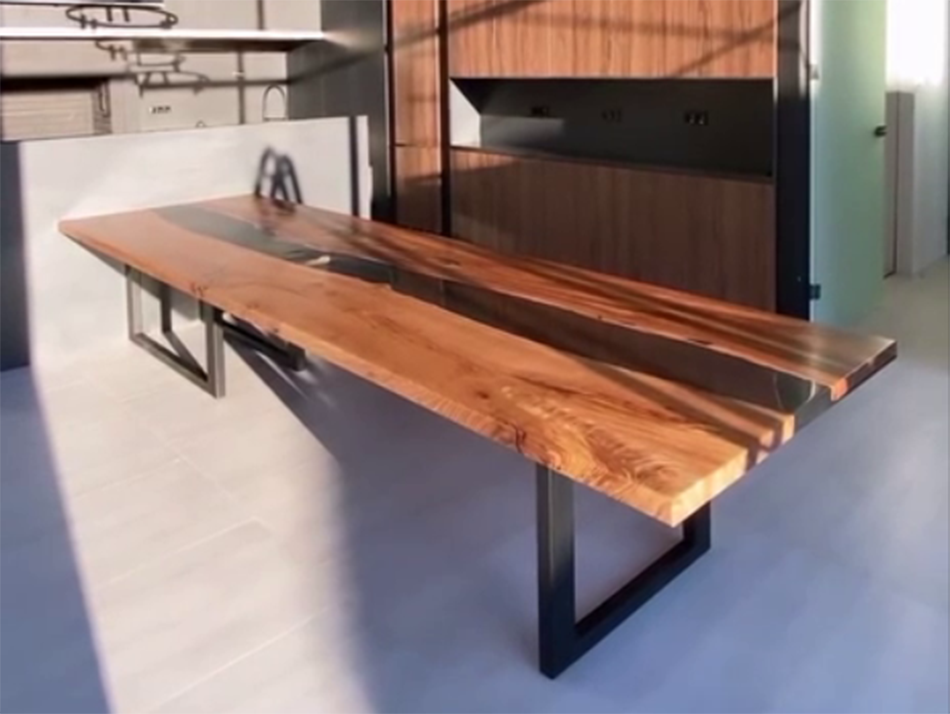 Большой стол из карагача 4