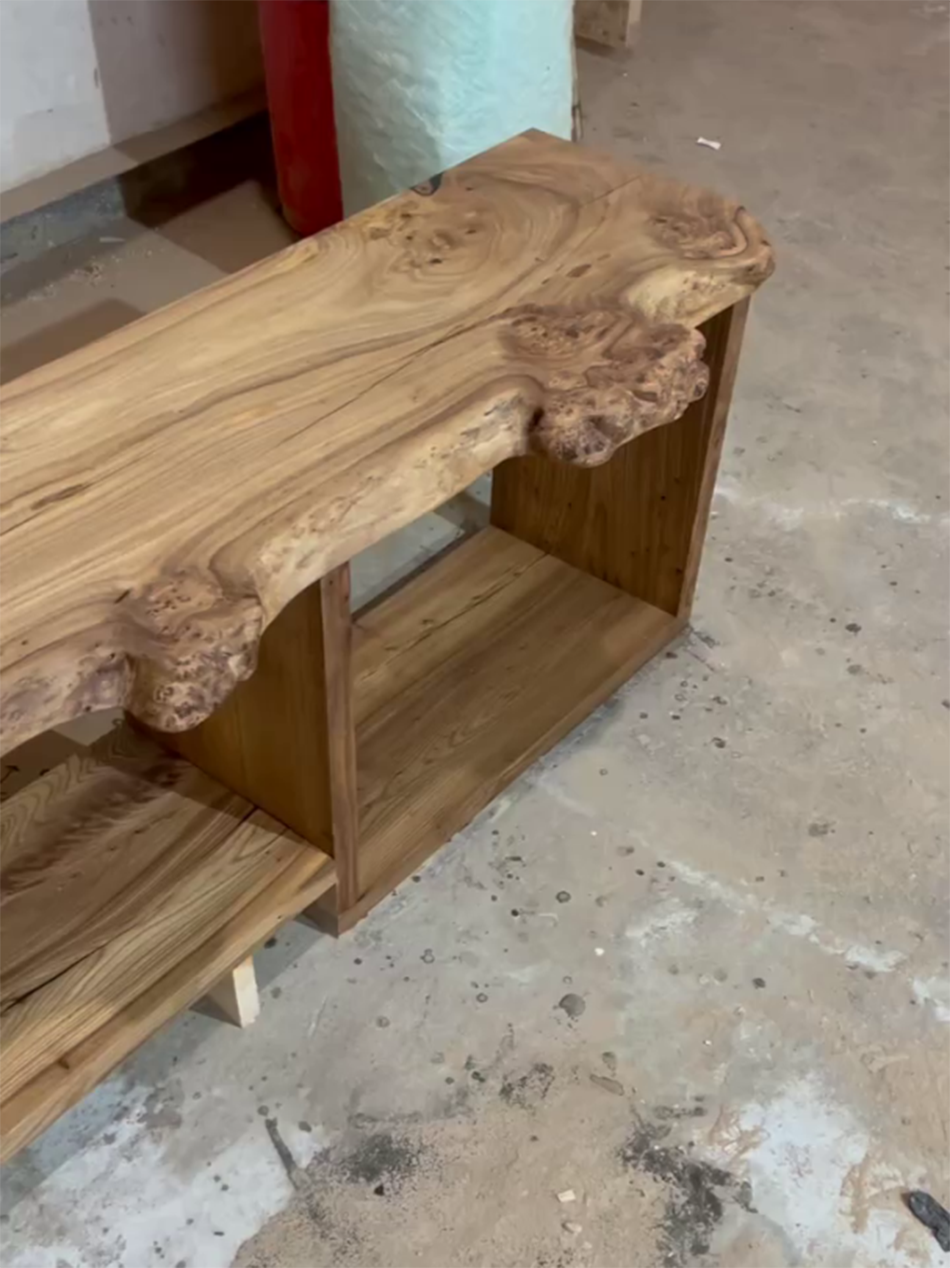 Тумба с выдвижным ящиком с живым краем 5