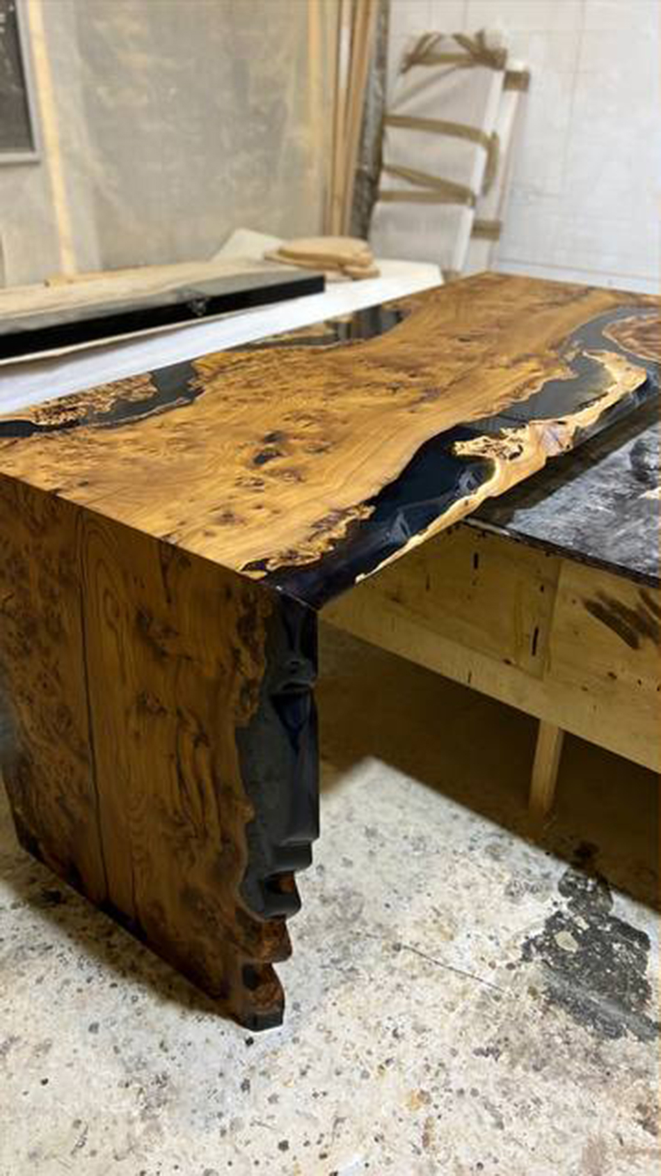 Угловая столешница с Г-образной ногой 3