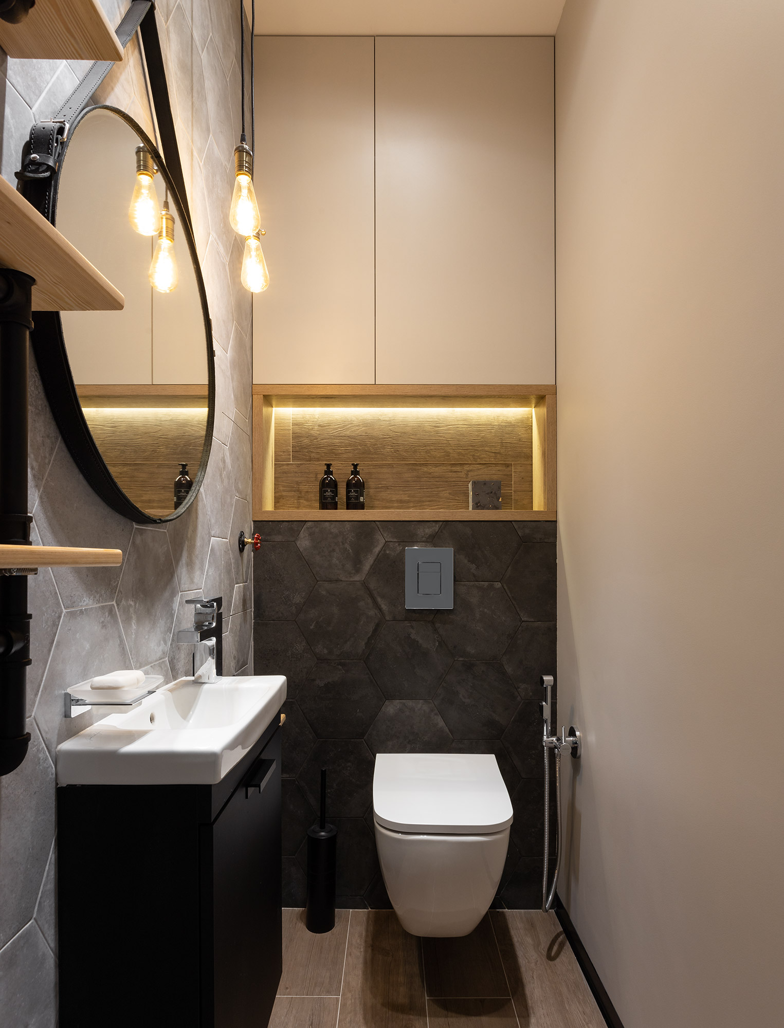 Комплект: встроенная полка + сантехнический шкаф + тумба под раковину