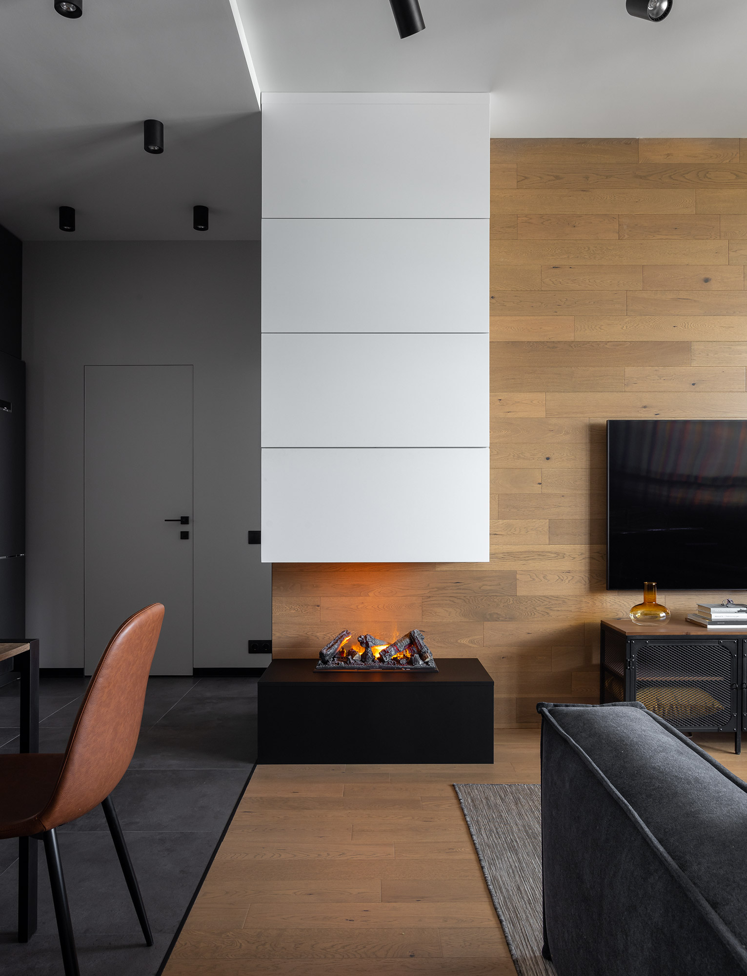 Комплект: подвесной шкаф + основание камина