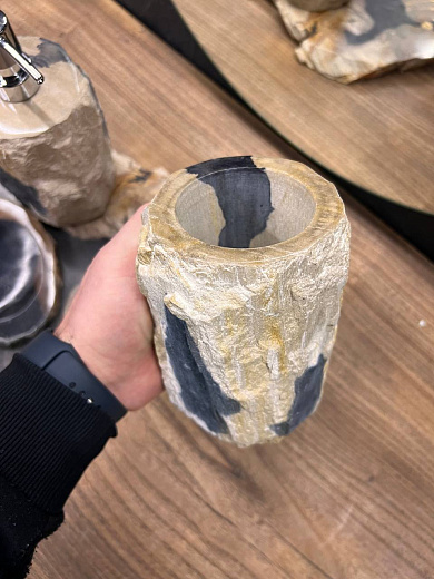 Раковины и аксессуары из окаменелого дерева