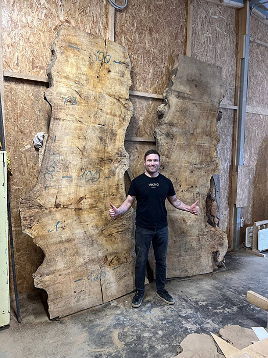 <p>Черный стол из эпоксидной смолы: стильная изысканность для вашего интерьера</p><p>
</p><p>
</p>