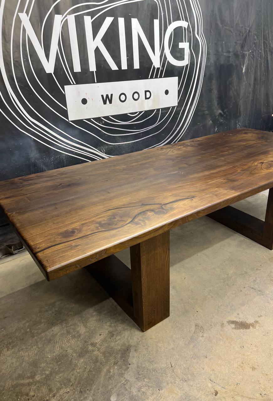 Стол из слэбов карагача